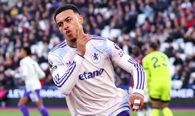 Mais um excelente avançado que o Manchester City deixou escapar: Morgan Rogers